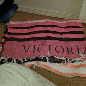 Victoria secret blankey